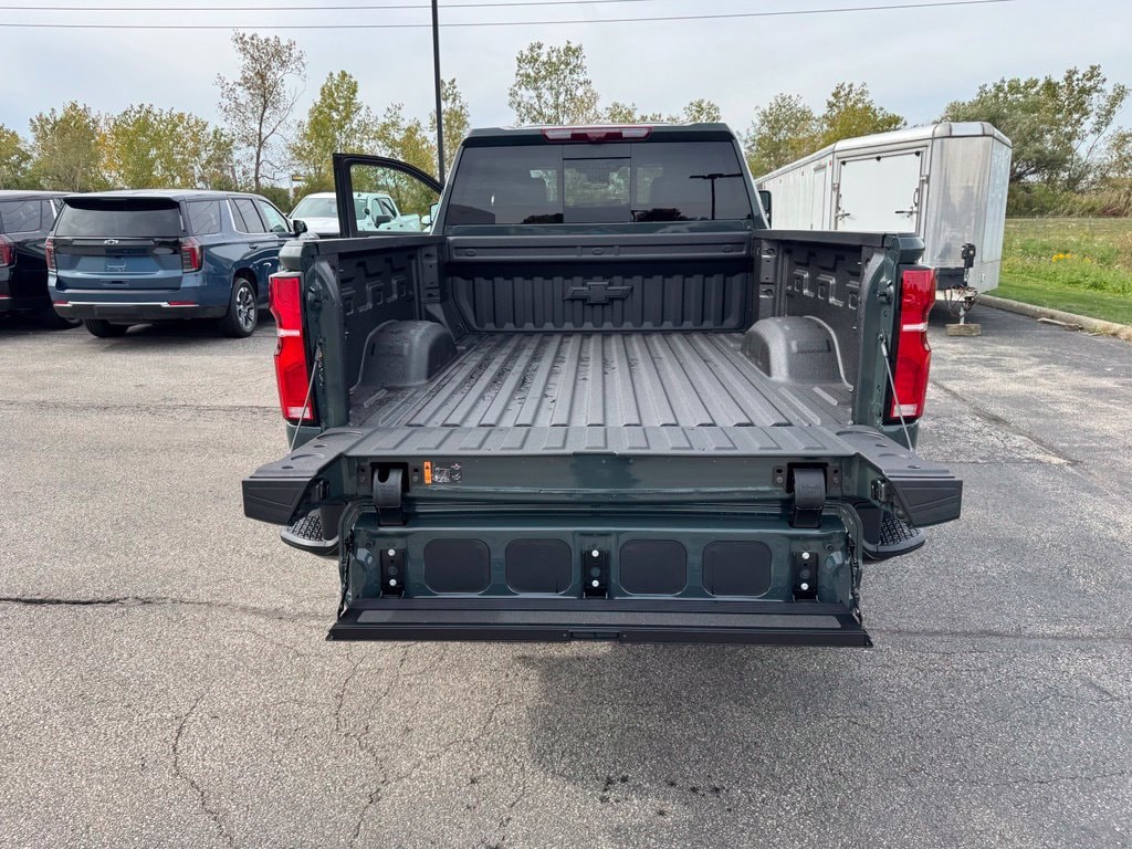 2026 Chevrolet Silverado 2500 HD ZR2 - Photo 29