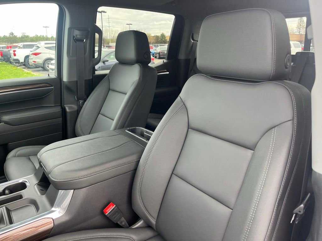 2026 Chevrolet Silverado 1500 LT Trail Boss - Photo 12