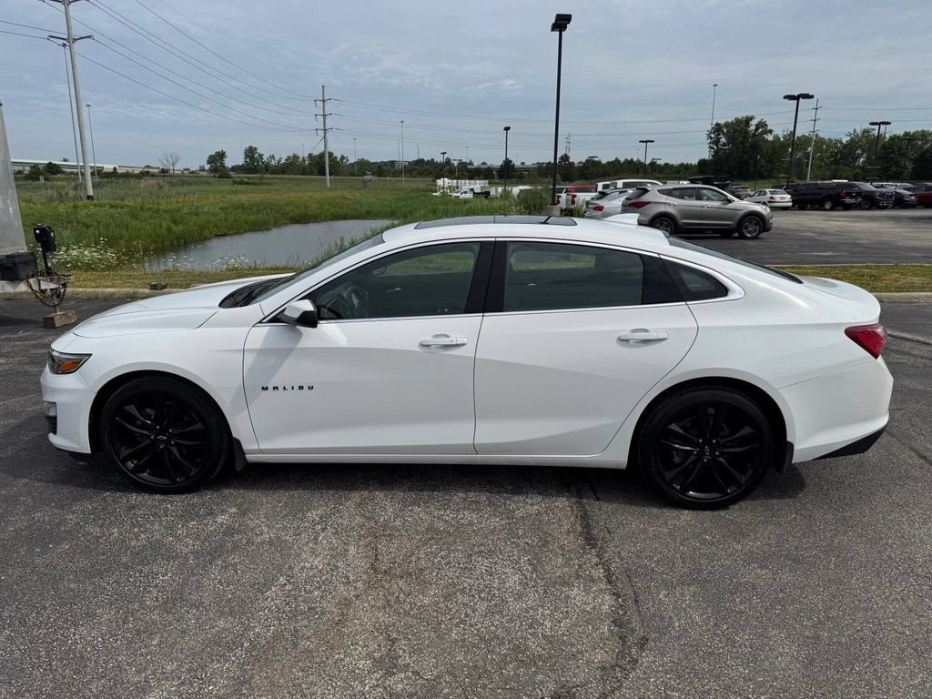 Used 2022 Chevrolet Malibu LT Car