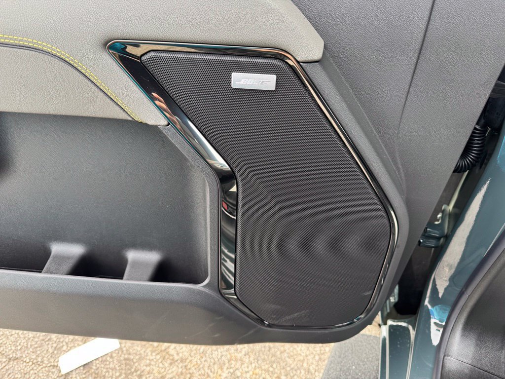 2026 Chevrolet Silverado 2500 HD ZR2 - Photo 11