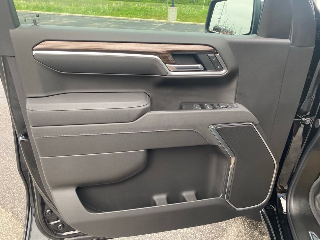 2026 Chevrolet Silverado 1500 LT - Photo 9