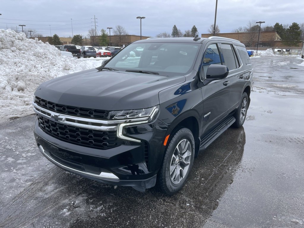 2024 Chevrolet Tahoe LS photo 2