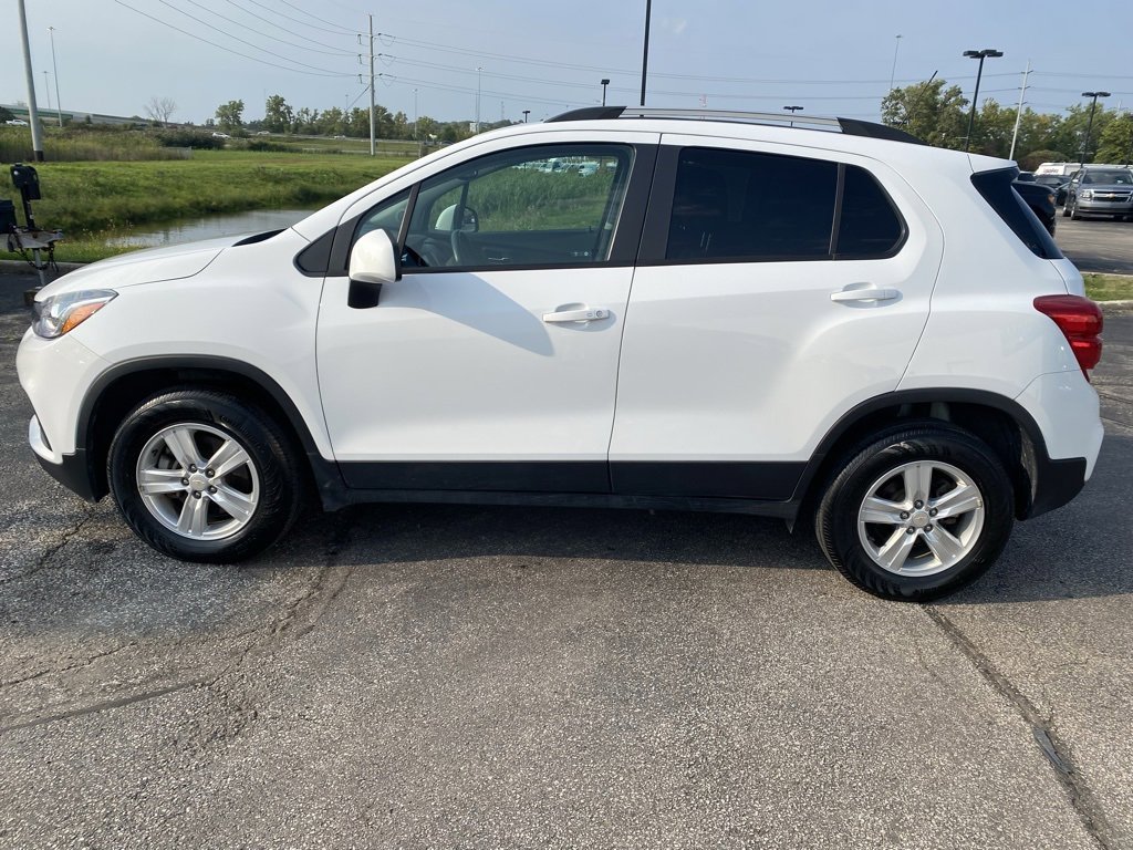 2022 Chevrolet Trax LT photo 3
