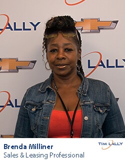 Staff member Brenda Milliner from ID_3c115c817403