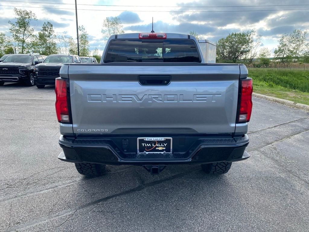 2025 Chevrolet Colorado Z71 - Photo 6