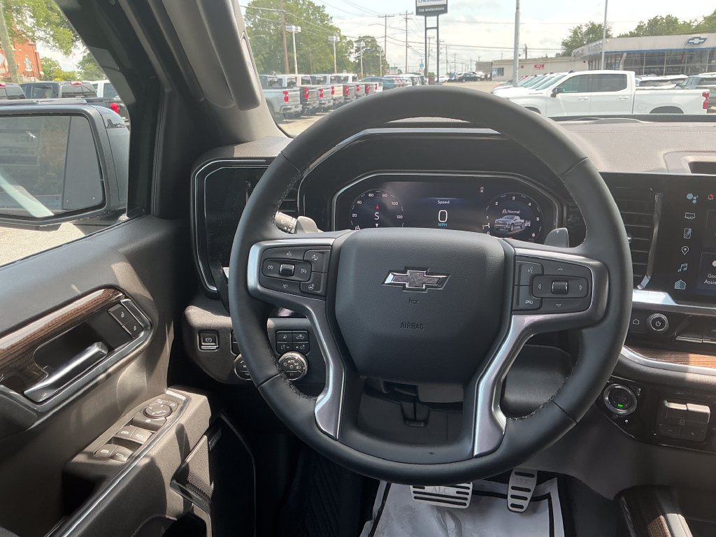 2026 Chevrolet Silverado 1500 RST - Photo 13