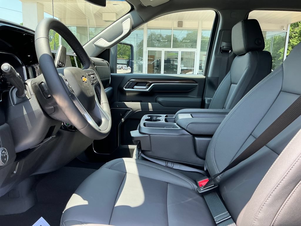 2026 Chevrolet Silverado 2500 HD LT - Photo 9