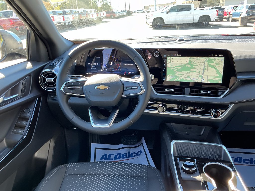 2027 Chevrolet Equinox LT - Photo 12
