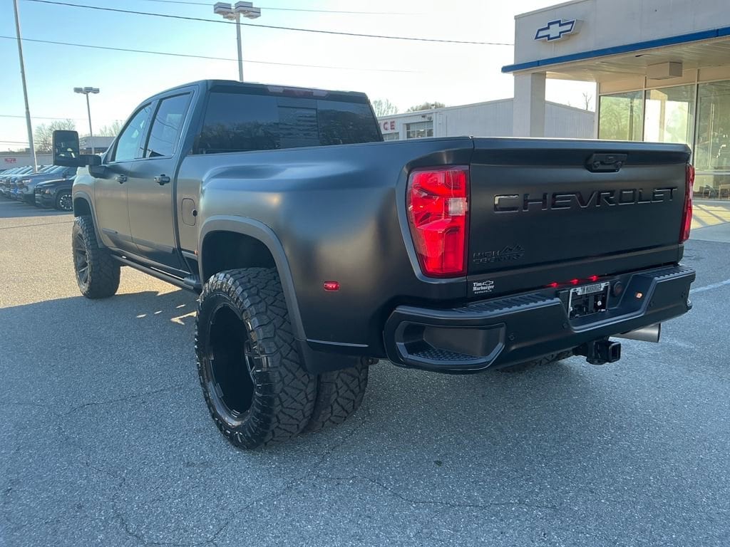 Used 2025 Chevrolet Silverado 3500 HD High Country DRW Truck Crew Cab