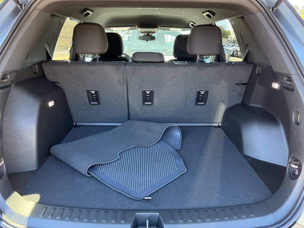 2027 Chevrolet Equinox LT - Photo 22