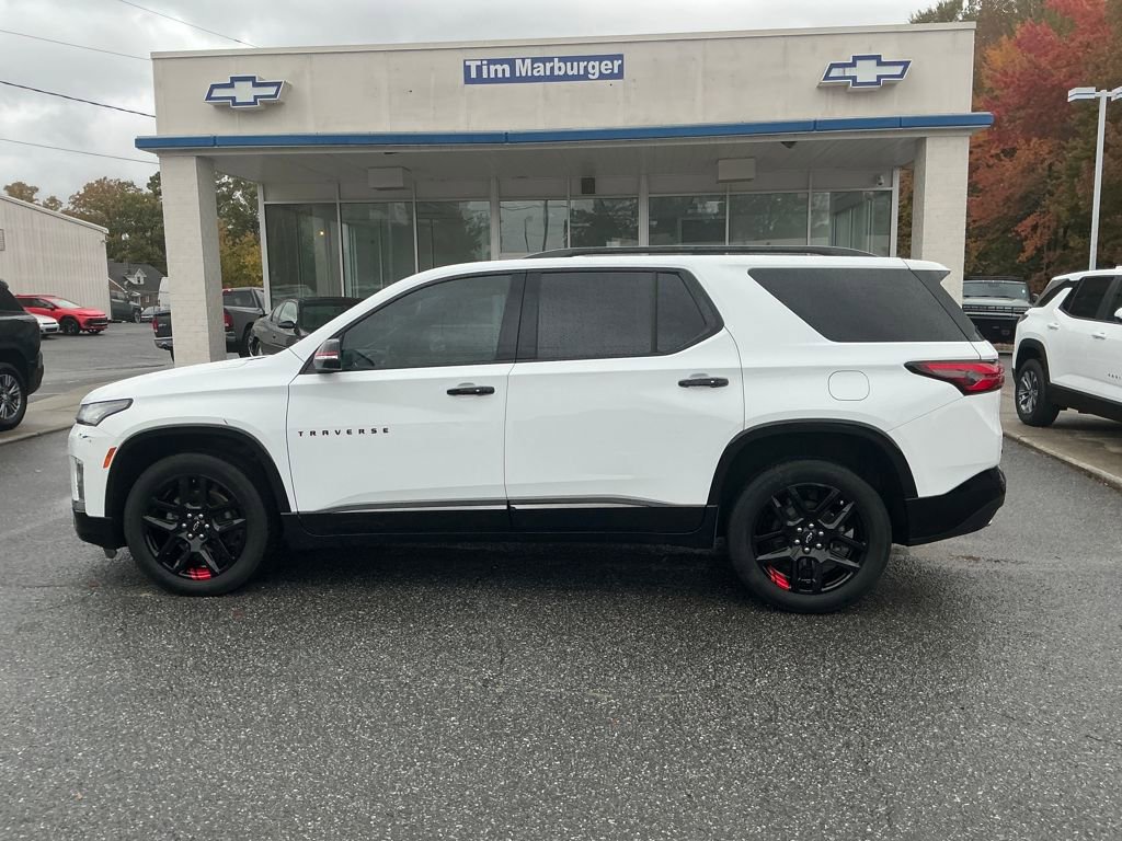 2023 Chevrolet Traverse Premier photo 2