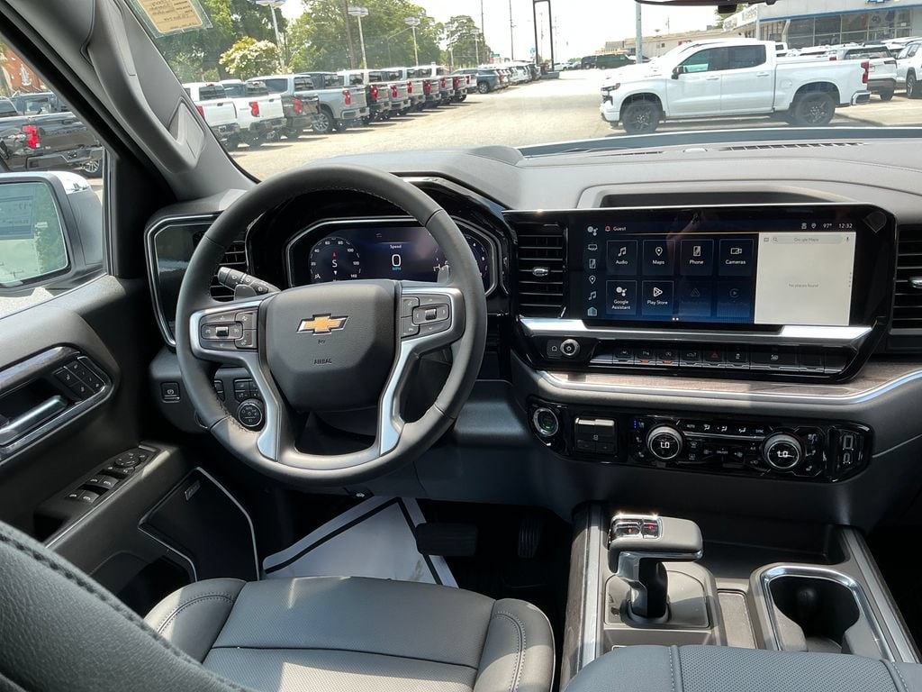 2026 Chevrolet Silverado 1500 LTZ - Photo 12