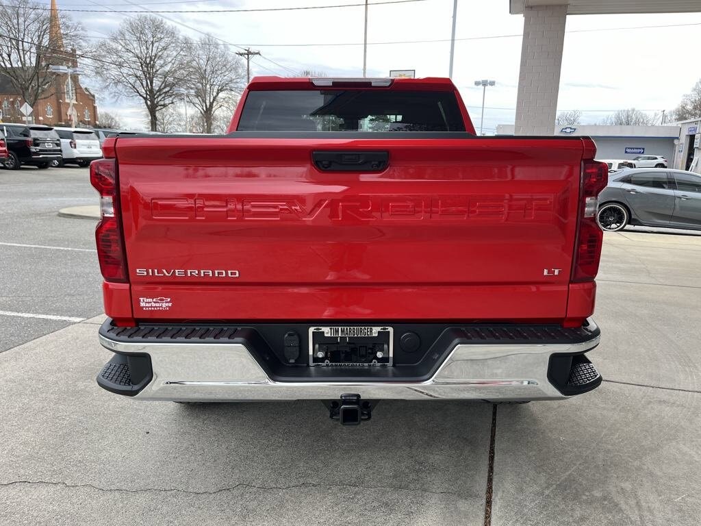 2025 Chevrolet Silverado 1500 LT photo 4