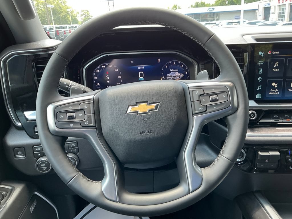 2026 Chevrolet Silverado 1500 LTZ - Photo 14