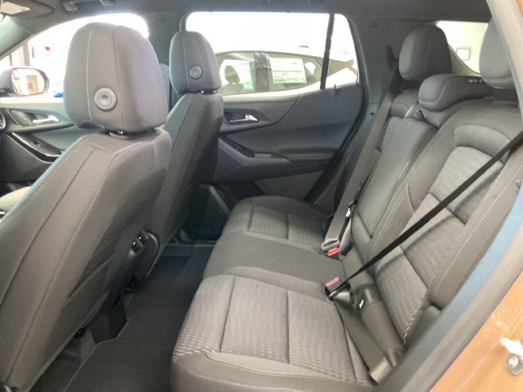 2027 Chevrolet Equinox LT - Photo 22
