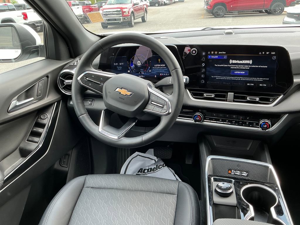 2026 Chevrolet Equinox LT - Photo 12