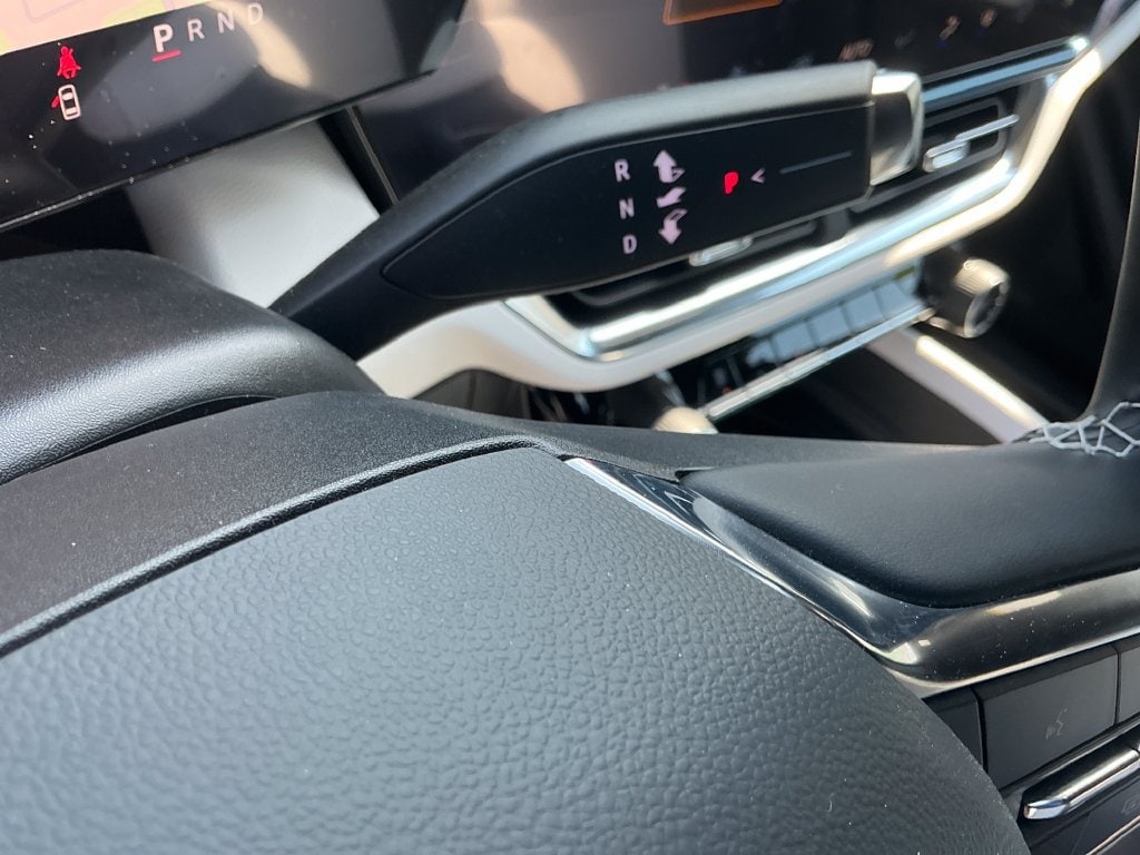 2025 Chevrolet Equinox EV 1LT - Photo 24
