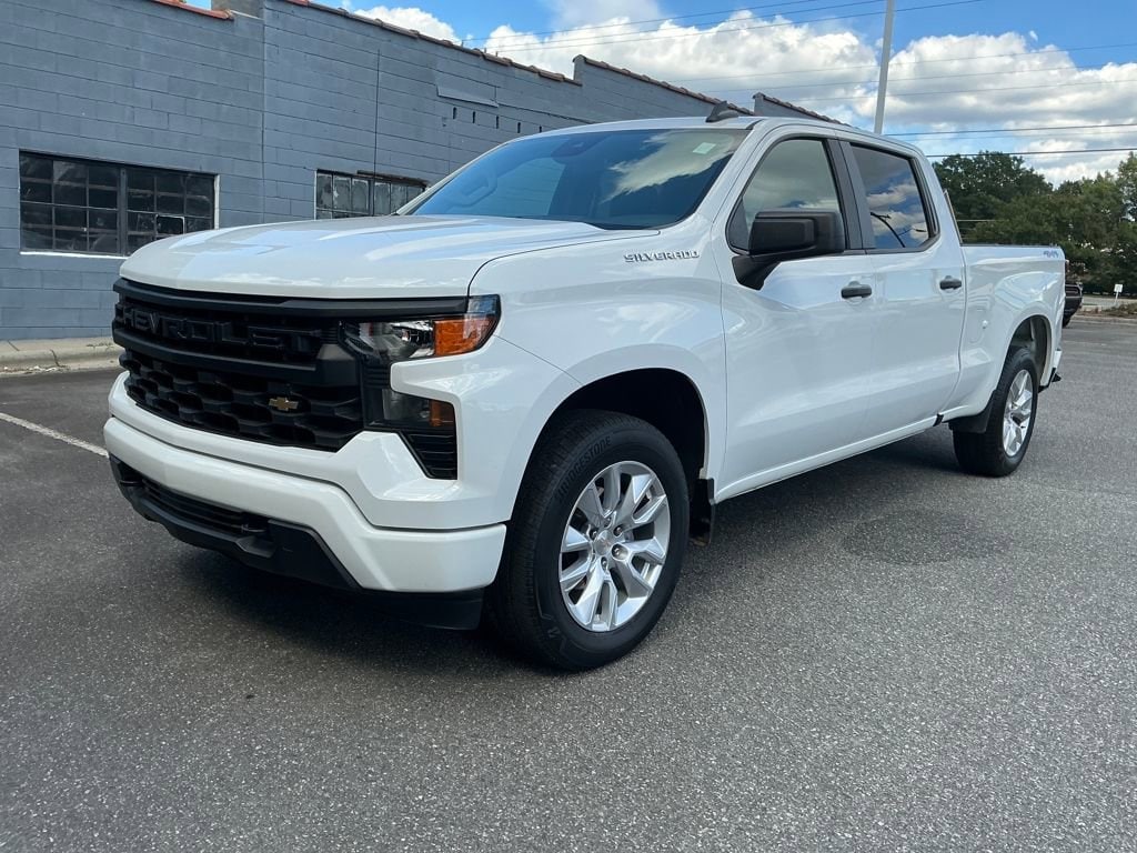 2022 Chevrolet Silverado 1500 Custom