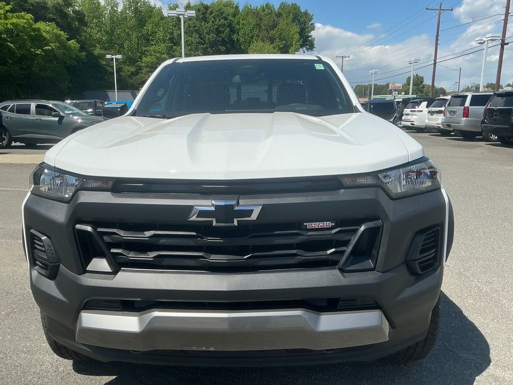 2026 Chevrolet Colorado Trail Boss - Photo 8