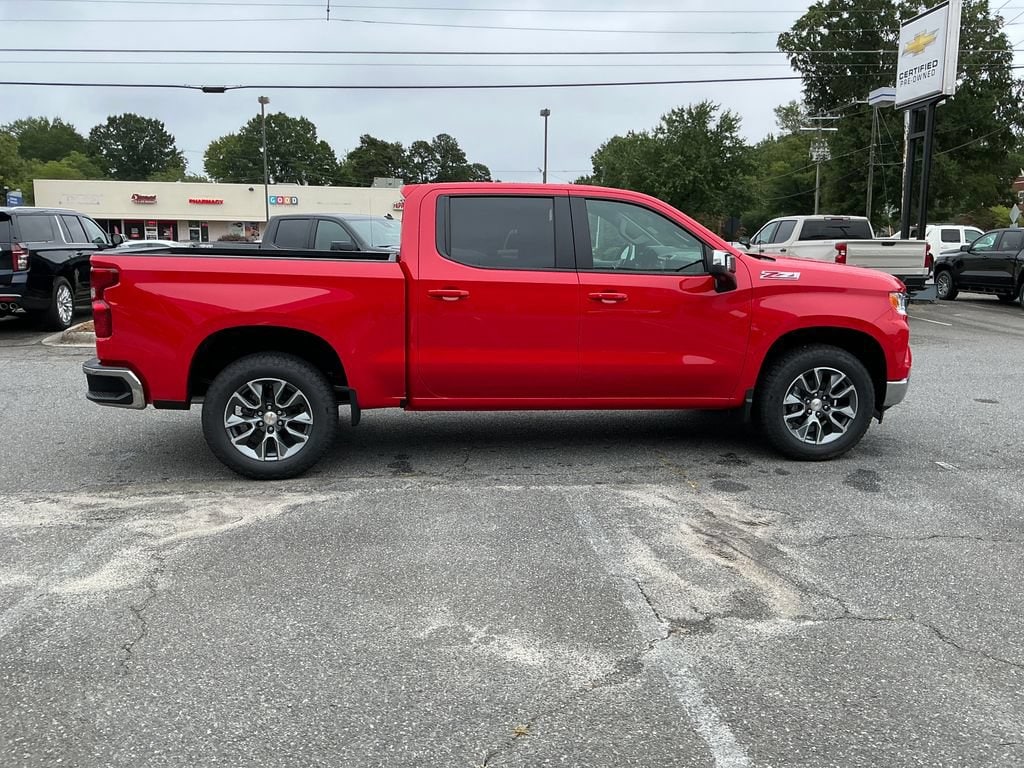 2026 Chevrolet Silverado 1500 LT - Photo 6