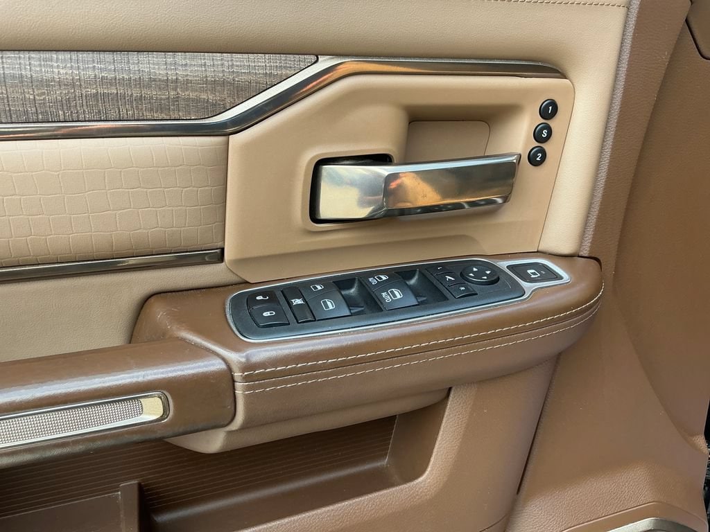 2022 RAM Ram 2500 Pickup Laramie Longhorn - Photo 11