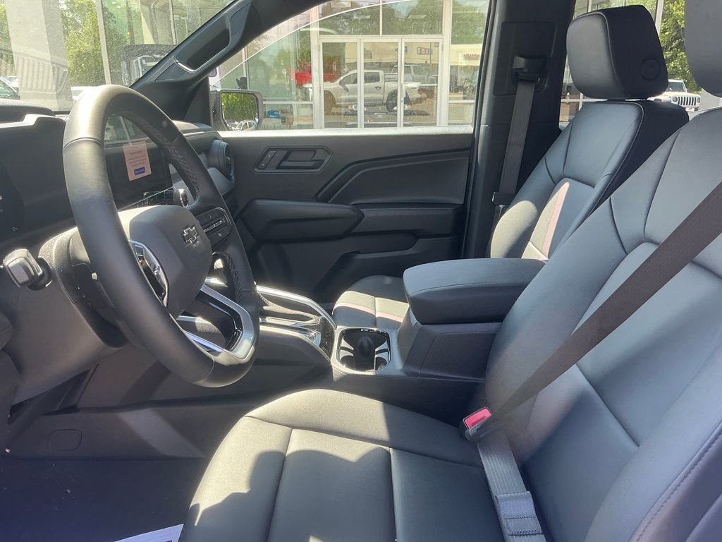2026 Chevrolet Colorado Trail Boss - Photo 9