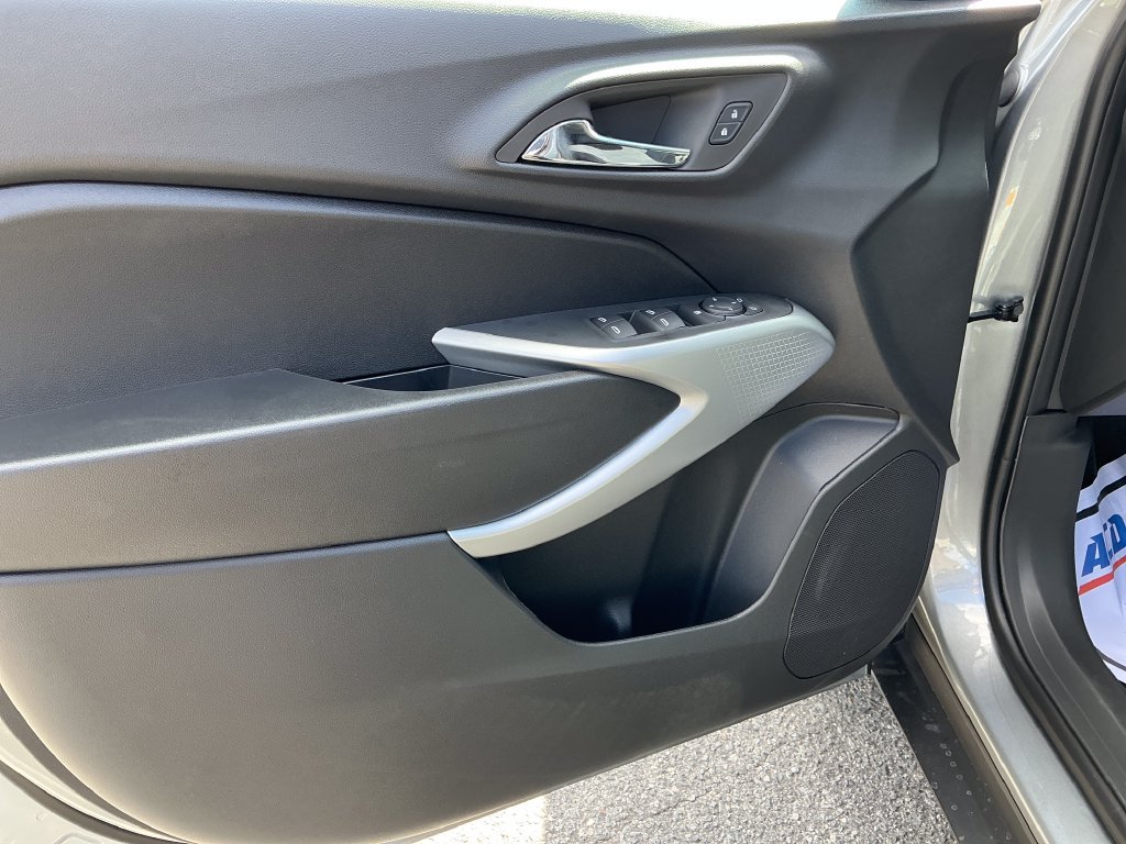 2026 Chevrolet Trax LS - Photo 10