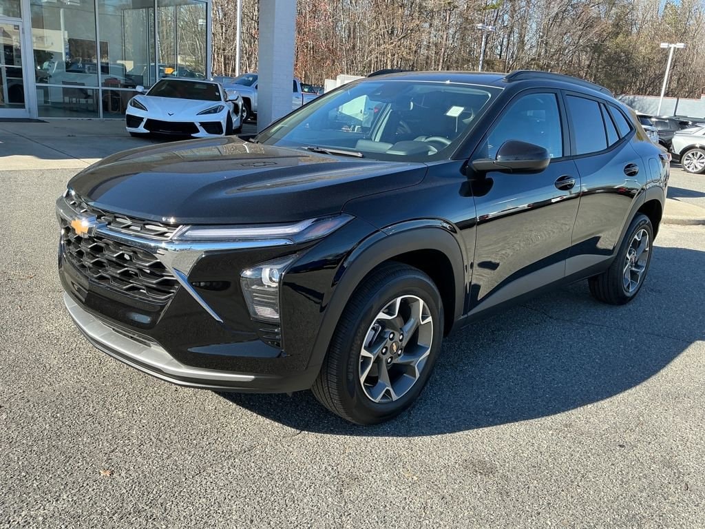 2026 Chevrolet Trax LT's photo