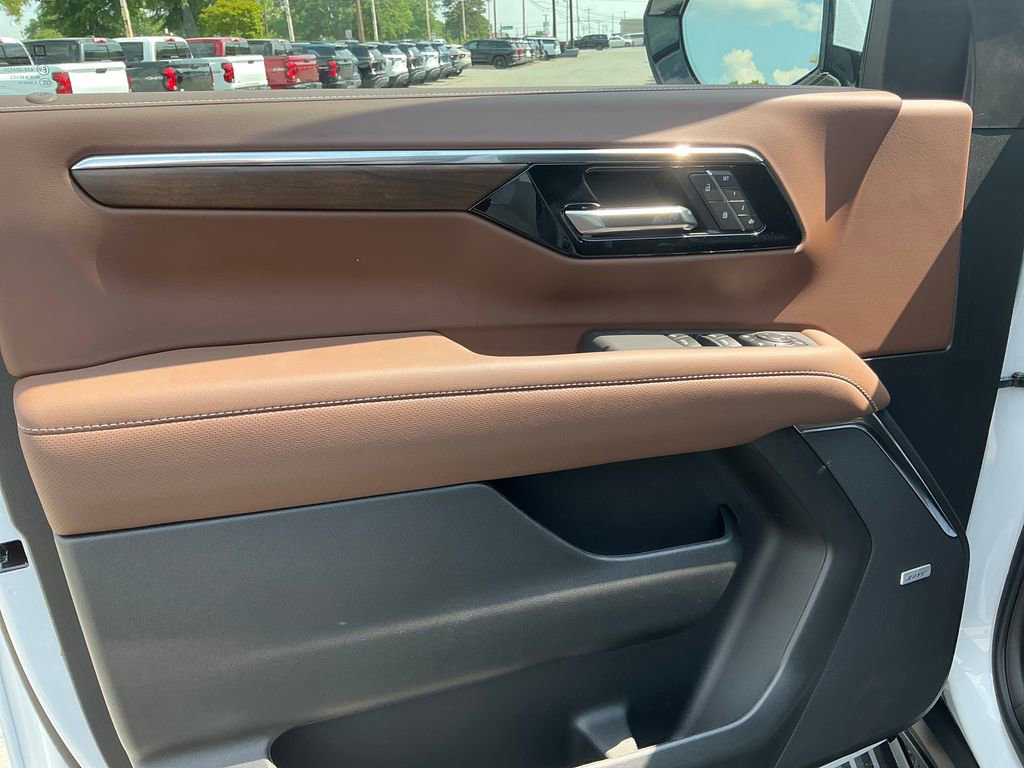 2026 Chevrolet Tahoe High Country - Photo 10