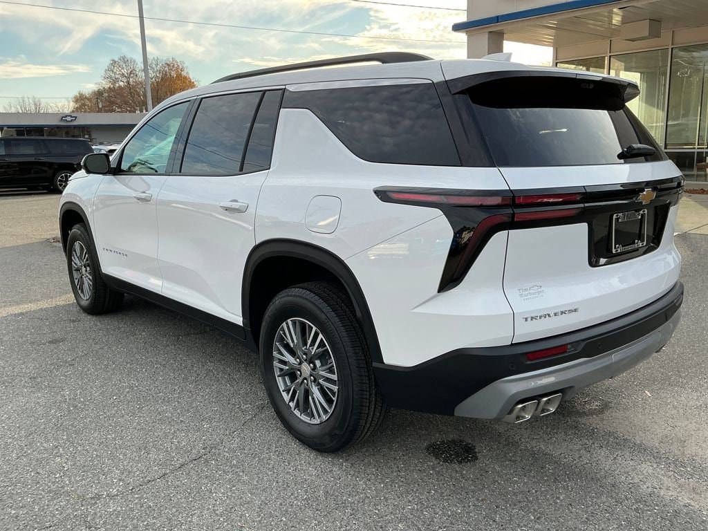 New 2026 Chevrolet Traverse LT SUV