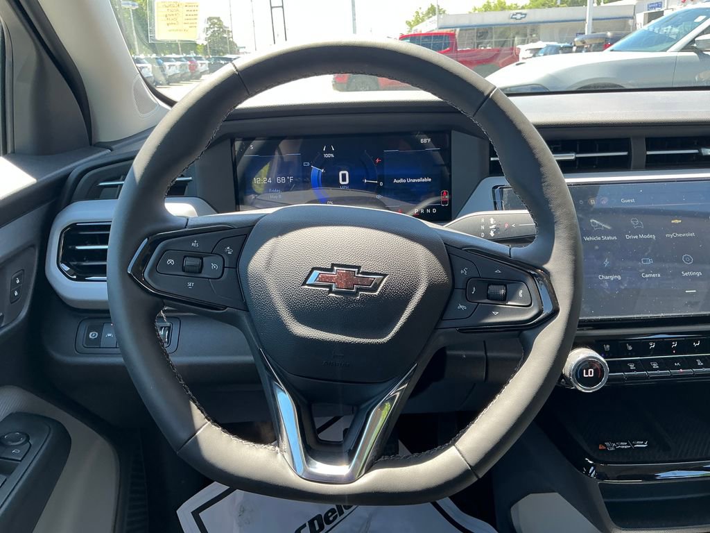 2027 Chevrolet Bolt RS - Photo 14