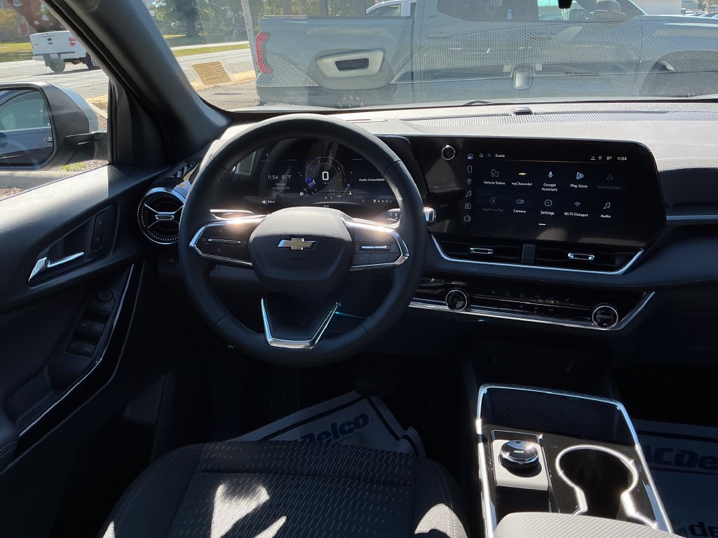2027 Chevrolet Equinox LT - Photo 12
