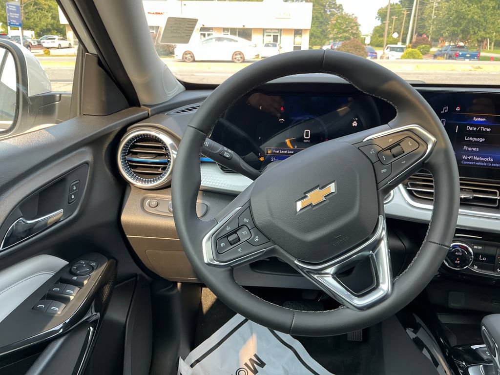 2026 Chevrolet Trax LT - Photo 13