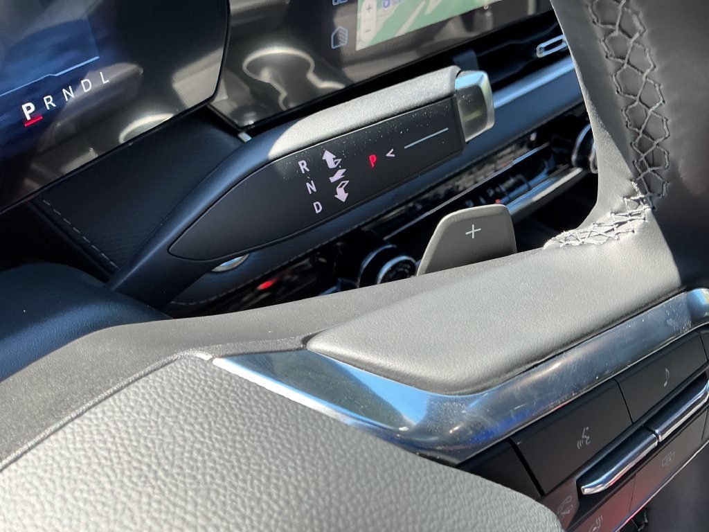 2027 Chevrolet Equinox LT - Photo 24