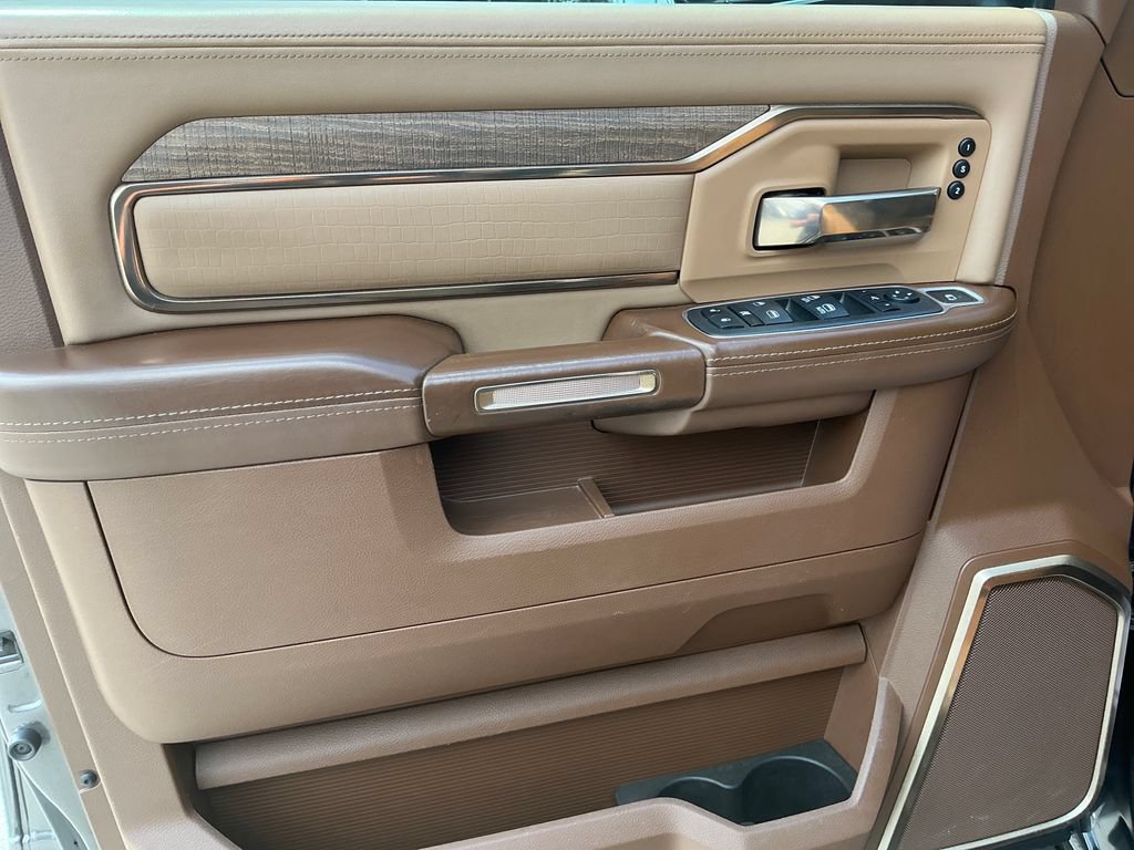 2022 RAM Ram 2500 Pickup Laramie Longhorn - Photo 10