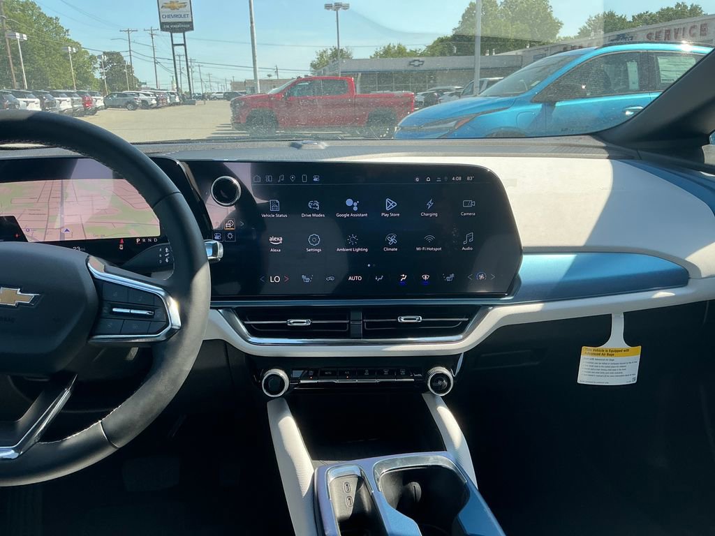 2025 Chevrolet Equinox EV 1LT - Photo 15