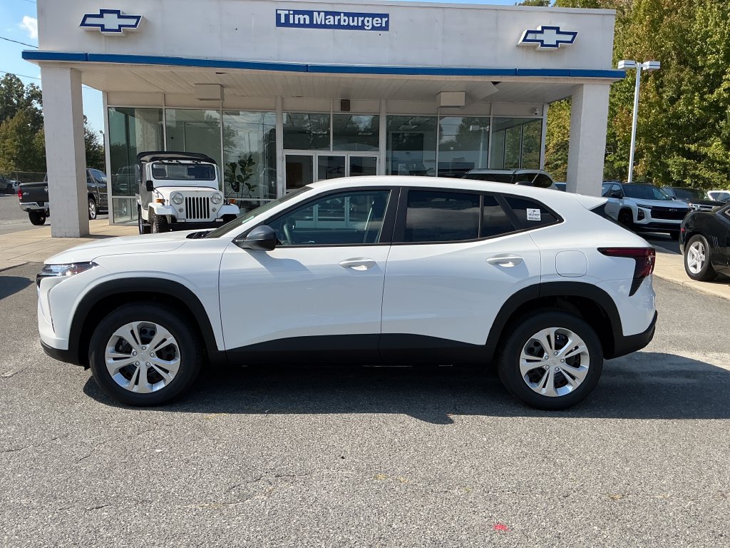 2026 Chevrolet Trax LS - Photo 2