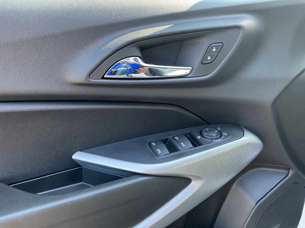 2026 Chevrolet Trax LS - Photo 11