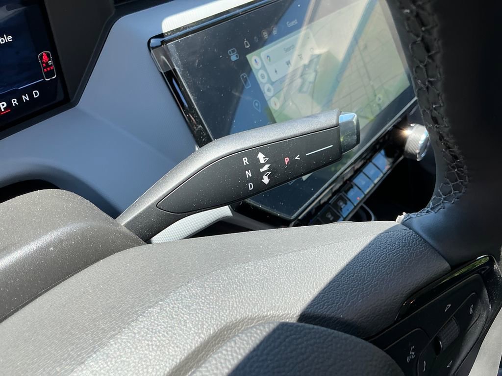 2027 Chevrolet Bolt RS - Photo 24