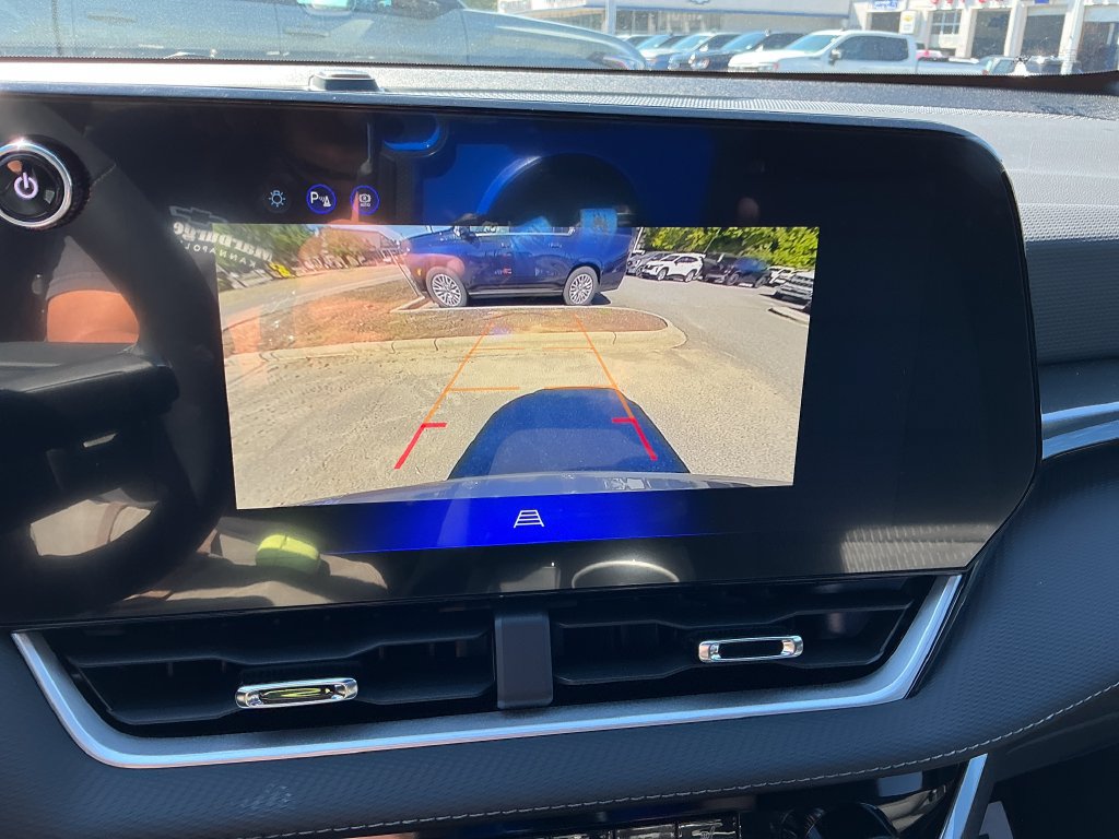2027 Chevrolet Equinox LT - Photo 20