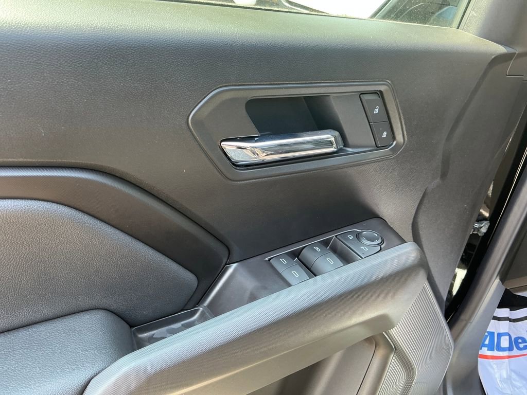 2026 Chevrolet Colorado LT - Photo 11