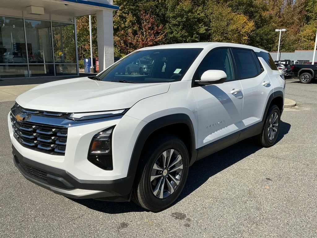 2026 Chevrolet Equinox LT's photo