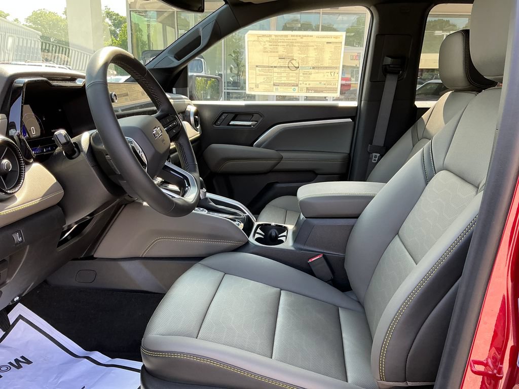 2026 Chevrolet Colorado ZR2 - Photo 9