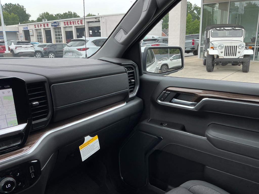 2026 Chevrolet Silverado 1500 LT - Photo 16