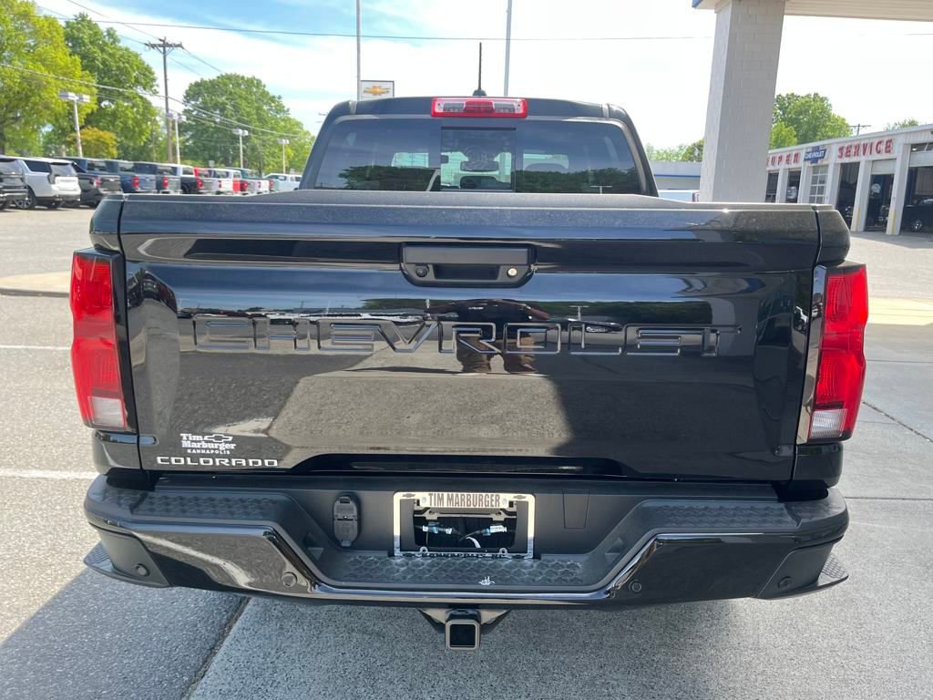 2025 Chevrolet Colorado Z71 photo 4