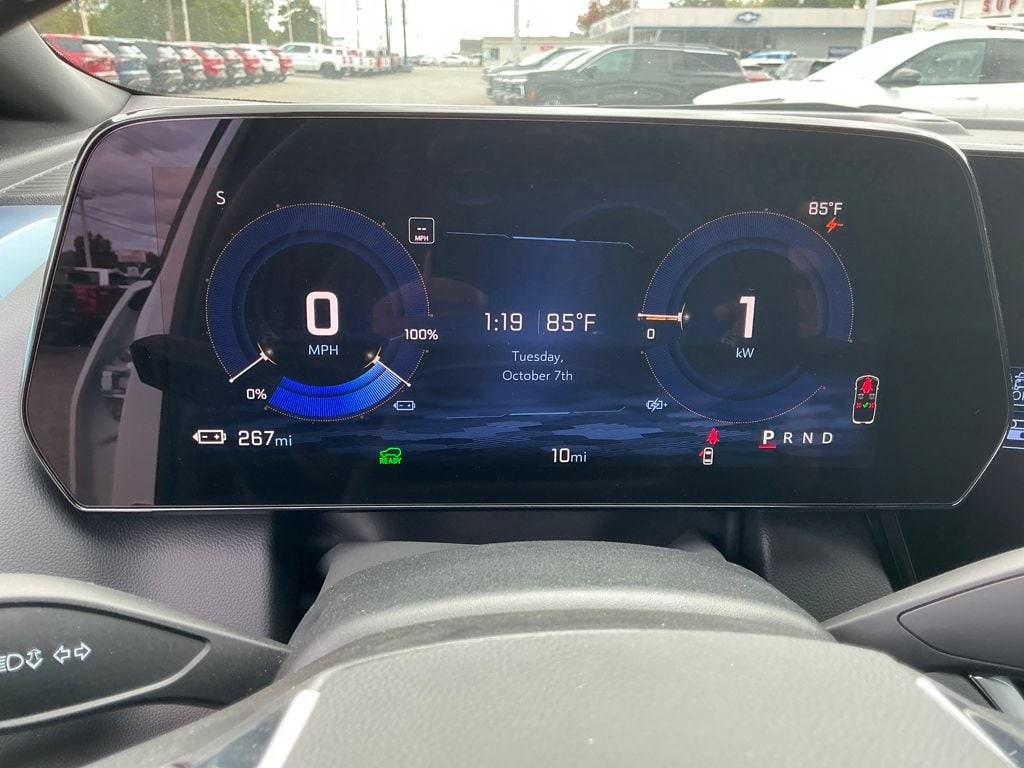 2025 Chevrolet Equinox EV 1LT - Photo 17