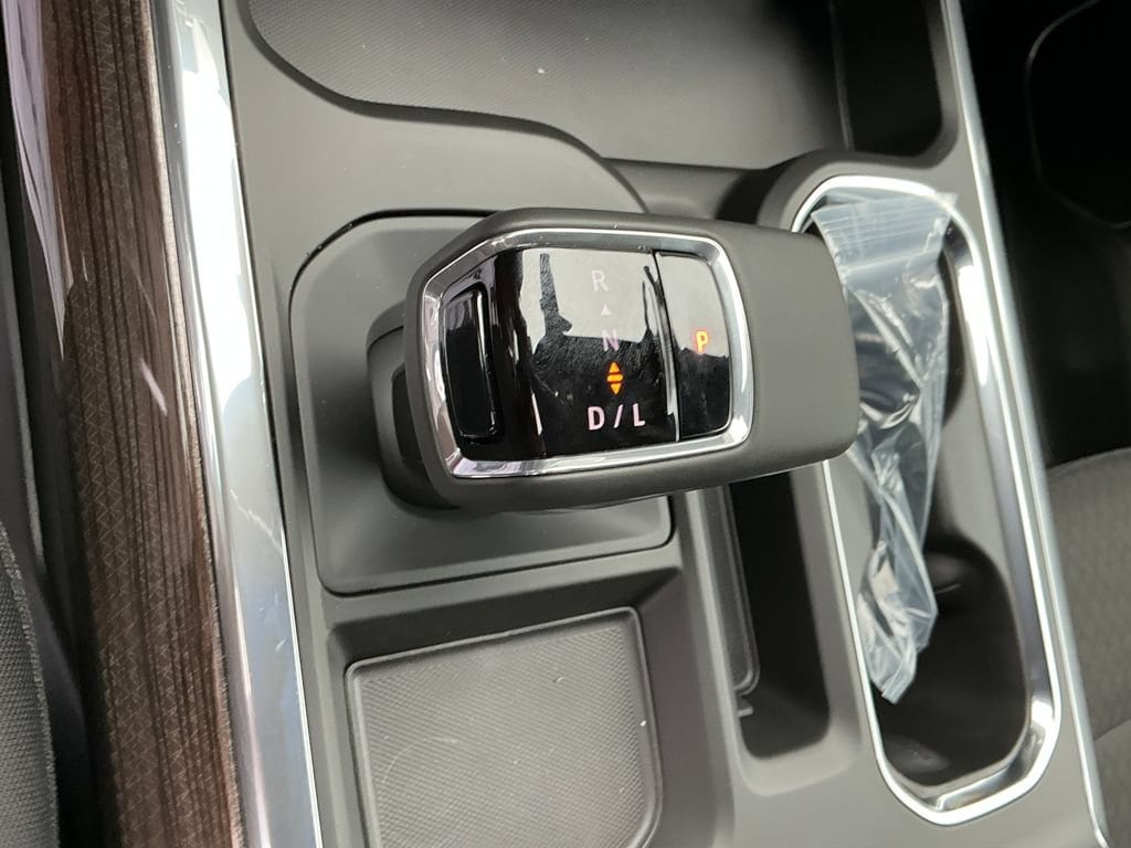 2026 Chevrolet Silverado 1500 LT - Photo 24
