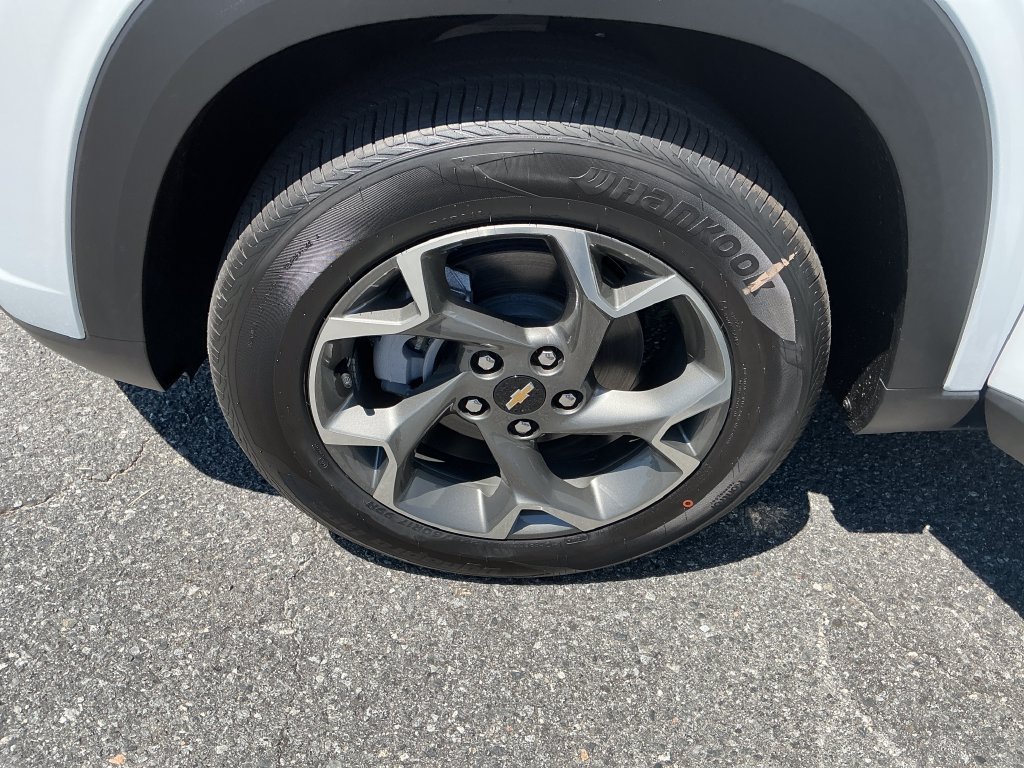 2026 Chevrolet Trax LT - Photo 26