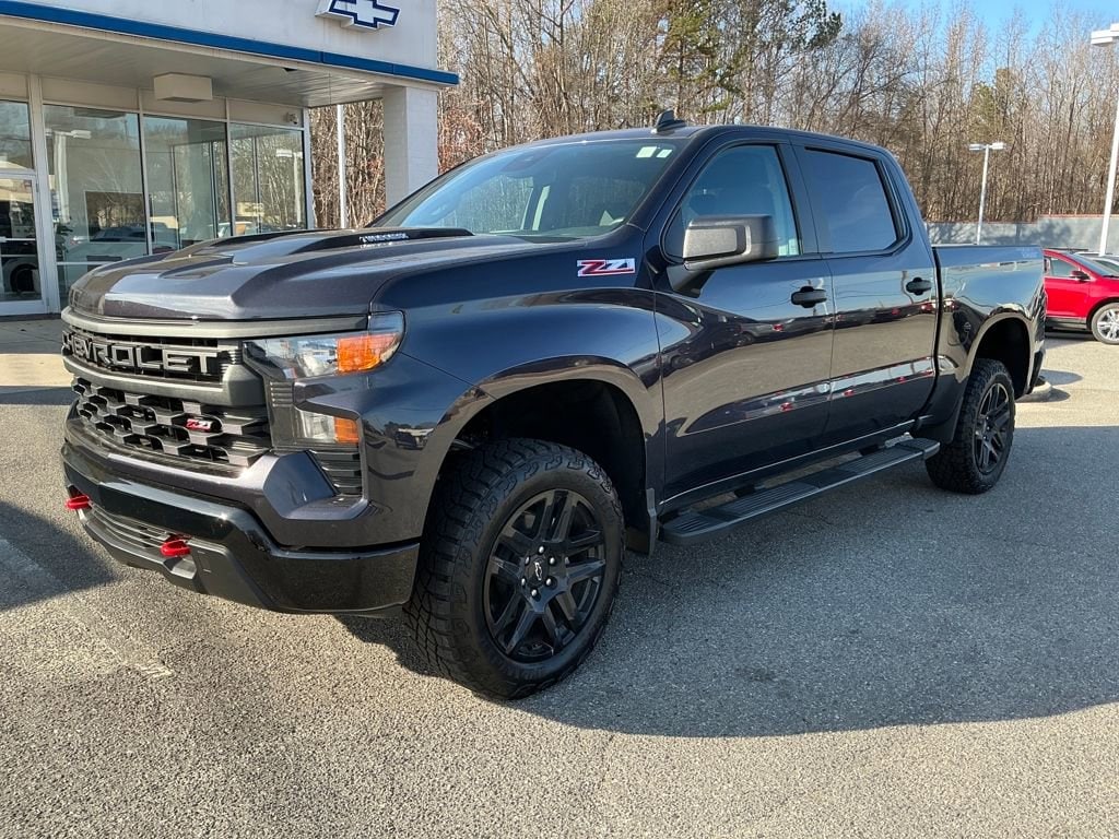 2024 Chevrolet Silverado 1500 Custom