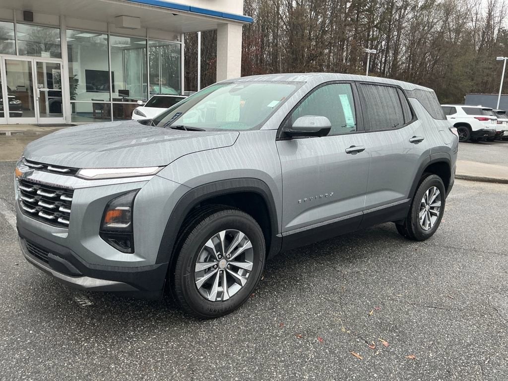 2026 Chevrolet Equinox LT's photo